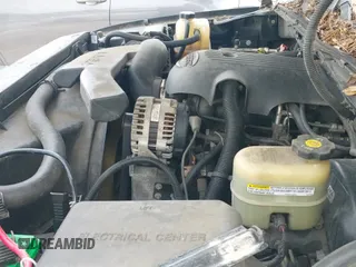 ✅ 2002 Chevrolet Tahoe LT • VIN: 1GNEC13Z02R272809 • Lot: 42124897. Listed on IAAI with 191,768 mi. Free auction sales archive from the USA and detailed vehicle history report at DreamBid. Image 12.