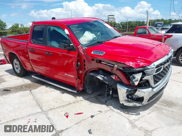 ✅ 2025 Ram 1500 Big Horn • VIN: 1C6RREBG4SN501541 • Lot: 42263061. Wystawiony na IAAI z przebiegiem 7 083 mil. Bezpłatny archiwum sprzedaży aukcyjnych z USA i szczegółowy raport historii pojazdu na DreamBid. Zdjęcie 1.