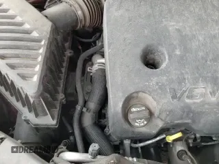 ✅ 2021 Chevrolet Traverse LT Cloth • VIN: 1GNERGKW2MJ183334 • Lot: 66575965. Listed on Copart with 85,963 mi. Free auction sales archive from the USA and detailed vehicle history report at DreamBid. Image 14.