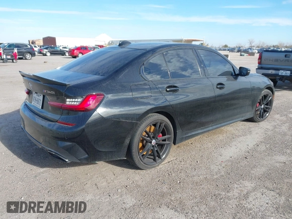 ✅ 2022 BMW 3 Series M340i xDrive • VIN: WBA5U9C08NFM68599 • Lot: 41260340. Wystawiony na IAAI z przebiegiem Nie podano. Bezpłatny archiwum sprzedaży aukcyjnych z USA i szczegółowy raport historii pojazdu na DreamBid. Zdjęcie 4.