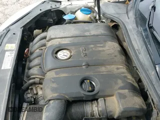 ✅ 2010 Volkswagen Jetta Limited Edition • VIN: 3VWRX7AJ6AM014029 • Lot: 42341171. Listed on IAAI with 225,177 mi. Free auction sales archive from the USA and detailed vehicle history report at DreamBid. Image 13.