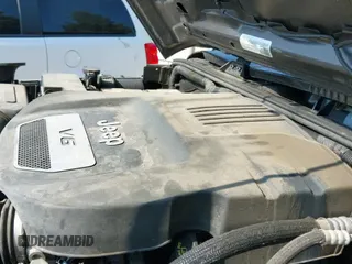 ✅ 2017 Jeep Wrangler Unlimited Sport • VIN: 1C4BJWDG4HL558332 • Lot: 42916328. Listed on IAAI with 104,928 mi. Free auction sales archive from the USA and detailed vehicle history report at DreamBid. Image 19.