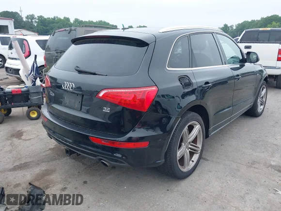 ✅ 2010 Audi Q5 Prestige • VIN: WA1WKAFPXAA033737 • Lot: 45203961. Wystawiony na IAAI z przebiegiem 199 153 mil. Bezpłatny archiwum sprzedaży aukcyjnych z USA i szczegółowy raport historii pojazdu na DreamBid. Zdjęcie 4.