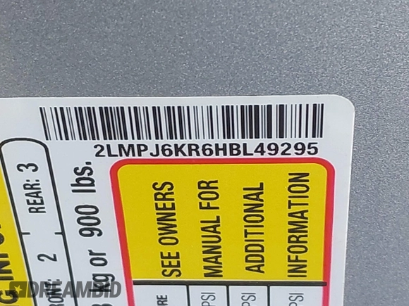 ✅ 2017 Lincoln MKX Select • VIN: 2LMPJ6KR6HBL49295 • Lot: 44493575. Wystawiony na IAAI z przebiegiem 70 112 mil. Bezpłatny archiwum sprzedaży aukcyjnych z USA i szczegółowy raport historii pojazdu na DreamBid. Zdjęcie 9.