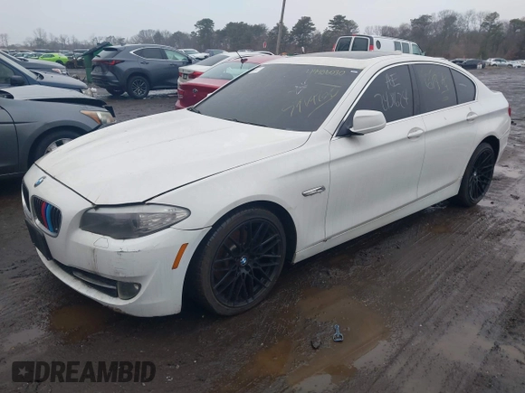 ✅ 2011 BMW 5 Series 528i • VIN: WBAFR1C56BC740602 • Lot: 44406030. Wystawiony na IAAI z przebiegiem Nie podano. Bezpłatny archiwum sprzedaży aukcyjnych z USA i szczegółowy raport historii pojazdu na DreamBid. Zdjęcie 2.
