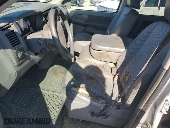 ✅ 2008 Dodge 1500 ST • VIN: 1D7HA18K18J205110 • Лот: 72048224. Опубліковано раніше на Copart з пробігом 221 404 миль. Безкоштовний доступ до архіву аукціонних продажів зі США та докладний звіт про історію автомобіля на DreamBid. Зображення 7.