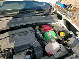 ✅ 2022 Jeep Renegade Trailhawk • VIN: ZACNJDC14NPN82553 • Lot: 81011375. Wystawiony na Copart z przebiegiem 45 572 mil. Bezpłatny archiwum sprzedaży aukcyjnych z USA i szczegółowy raport historii pojazdu na DreamBid. Zdjęcie 14.