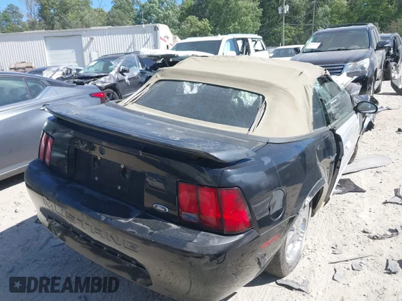 ✅ 2004 Ford Mustang Deluxe • VIN: 1FAFP44634F232337 • Лот: 45118886. Опубліковано раніше на IAAI з пробігом Не вказано. Безкоштовний доступ до архіву аукціонних продажів зі США та докладний звіт про історію автомобіля на DreamBid. Зображення 4.