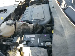 ✅ 2022 Jeep Compass Latitude • VIN: 3C4NJDBB5NT215991 • Lot: 43335620. Wystawiony na IAAI z przebiegiem 69 235 mil. Bezpłatny archiwum sprzedaży aukcyjnych z USA i szczegółowy raport historii pojazdu na DreamBid. Zdjęcie 19.