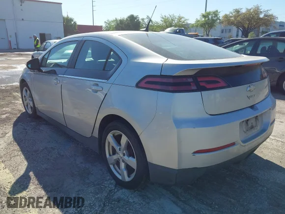 ✅ 2014 Chevrolet Volt • VIN: 1G1RA6E42EU170811 • Lot: 41773461. Wystawiony na IAAI z przebiegiem 187 534 mil. Bezpłatny archiwum sprzedaży aukcyjnych z USA i szczegółowy raport historii pojazdu na DreamBid. Zdjęcie 3.