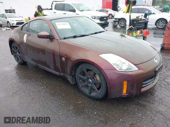 ✅ 2006 Nissan 350Z Enthusiast • VIN: JN1AZ34D16M331280 • Lot: 45330054. Wystawiony na IAAI z przebiegiem 148 160 mil. Bezpłatny archiwum sprzedaży aukcyjnych z USA i szczegółowy raport historii pojazdu na DreamBid. Zdjęcie 1.