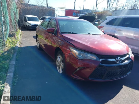 ✅ 2015 Toyota Camry XSE • VIN: 4T1BF1FK8FU932854 • Lot: 44834277. Wystawiony na IAAI z przebiegiem 115 460 mil. Bezpłatny archiwum sprzedaży aukcyjnych z USA i szczegółowy raport historii pojazdu na DreamBid. Zdjęcie 1.