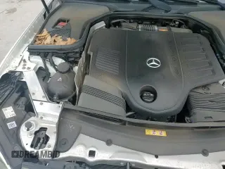 ✅ 2021 Mercedes-Benz E 450 • VIN: W1K1J5JBXMF150706 • Lot: 56932045. Wystawiony na Copart z przebiegiem 37 647 mil. Bezpłatny archiwum sprzedaży aukcyjnych z USA i szczegółowy raport historii pojazdu na DreamBid. Zdjęcie 13.