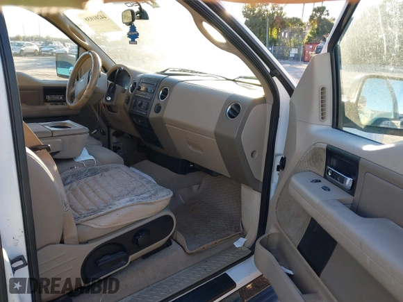 ✅ 2004 Ford F-150 XLT • VIN: 1FTPX14504NA82357 • Lot: 44201038. Wystawiony na IAAI z przebiegiem 120 382 mil. Bezpłatny archiwum sprzedaży aukcyjnych z USA i szczegółowy raport historii pojazdu na DreamBid. Zdjęcie 5.