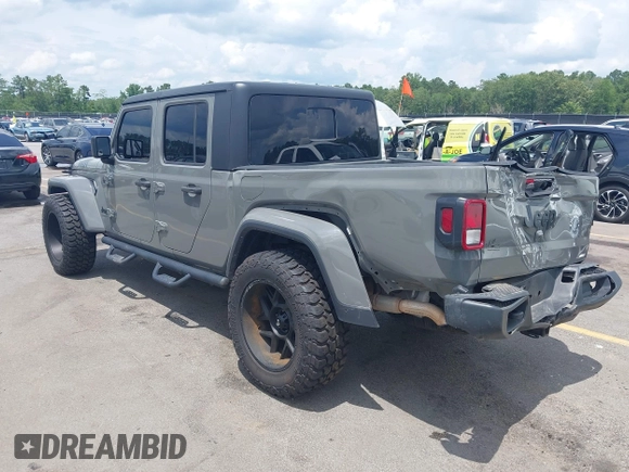 ✅ 2023 Jeep Gladiator Sport S • VIN: 1C6HJTAGXPL531557 • Lot: 42470544. Wystawiony na IAAI z przebiegiem 36 703 mil. Bezpłatny archiwum sprzedaży aukcyjnych z USA i szczegółowy raport historii pojazdu na DreamBid. Zdjęcie 3.