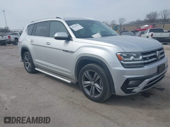 ✅ 2019 Volkswagen Atlas SE • VIN: 1V2XR2CA5KC609265 • Lot: 44714779. Listed on IAAI with 82,649 mi. Free auction sales archive from the USA and detailed vehicle history report at DreamBid. Image 1.