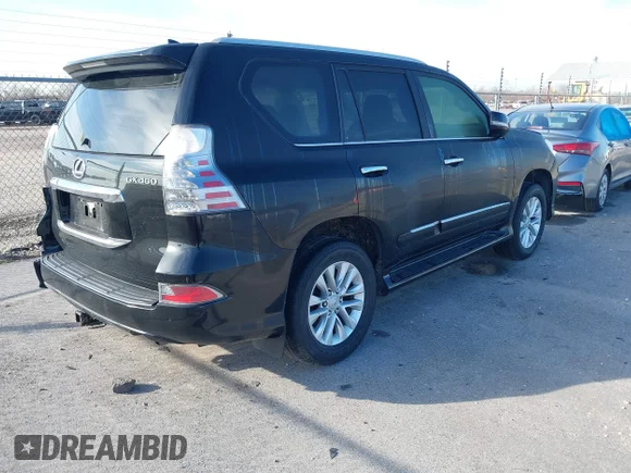 ✅ 2018 Lexus GX 460 • VIN: JTJBM7FX7J5197972 • Лот: 41676788. Опубліковано раніше на IAAI з пробігом 115 484 миль. Безкоштовний доступ до архіву аукціонних продажів зі США та докладний звіт про історію автомобіля на DreamBid. Зображення 4.