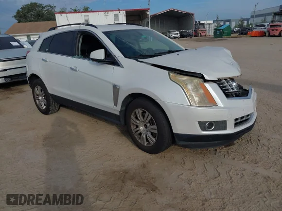 ✅ 2016 Cadillac SRX • VIN: 3GYFNAE3XGS580732 • Lot: 45088781. Wystawiony na IAAI z przebiegiem 195 357 mil. Bezpłatny archiwum sprzedaży aukcyjnych z USA i szczegółowy raport historii pojazdu na DreamBid. Zdjęcie 1.