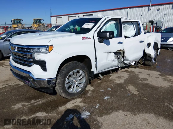 ✅ 2025 Chevrolet Silverado 1500 LTZ • VIN: 1GCUKGEL8SZ143882 • Lot: 44586807. Wystawiony na IAAI z przebiegiem 9 817 mil. Bezpłatny archiwum sprzedaży aukcyjnych z USA i szczegółowy raport historii pojazdu na DreamBid. Zdjęcie 18.