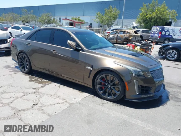 ✅ 2019 Cadillac CTS-V • VIN: 1G6A15S68K0136687 • Lot: 40785095. Wystawiony na IAAI z przebiegiem 33 930 mil. Bezpłatny archiwum sprzedaży aukcyjnych z USA i szczegółowy raport historii pojazdu na DreamBid. Zdjęcie 1.