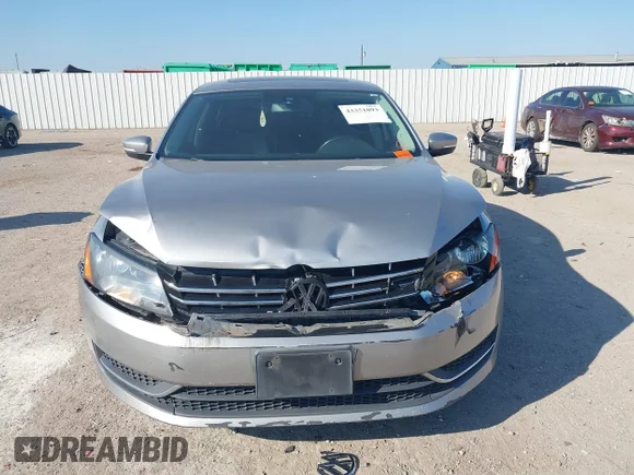 ✅ 2013 Volkswagen Passat SEL • VIN: 1VWCH7A30DC102214 • Lot: 43351093. Wystawiony na IAAI z przebiegiem 209 767 mil. Bezpłatny archiwum sprzedaży aukcyjnych z USA i szczegółowy raport historii pojazdu na DreamBid. Zdjęcie 6.