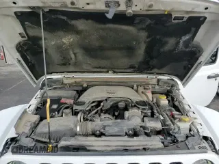 ✅ 2018 Jeep Wrangler Unlimited Rubicon • VIN: 1C4HJXFG1JW258393 • Лот: 93292265. Опубликован ранее на Copart с пробегом 63 836 миль. Бесплатный доступ к архиву аукционных продаж из США и подробный отчёт об истории автомобиля на DreamBid. Изображение 13.