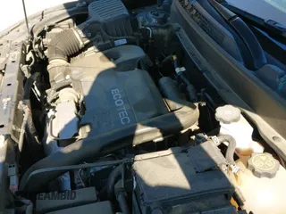 ✅ 2021 Chevrolet Equinox LS • VIN: 2GNAXSEV0M6105190 • Lot: 42848949. Listed on IAAI with 121,375 mi. Free auction sales archive from the USA and detailed vehicle history report at DreamBid. Image 19.