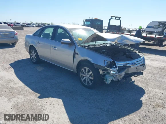 ✅ 2008 Ford Taurus SEL • VIN: 1FAHP24W38G126113 • Lot: 41860034. Wystawiony na IAAI z przebiegiem 69 390 mil. Bezpłatny archiwum sprzedaży aukcyjnych z USA i szczegółowy raport historii pojazdu na DreamBid. Zdjęcie 1.
