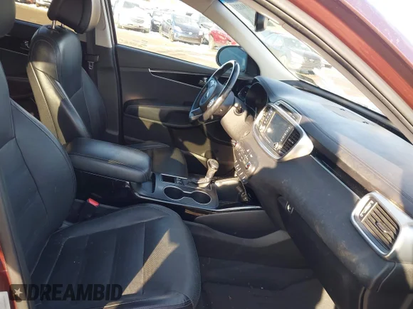 ✅ 2016 Kia Sorento SXL • VIN: 5XYPKDA53GG124276 • Lot: 44191323. Wystawiony na IAAI z przebiegiem 95 669 mil. Bezpłatny archiwum sprzedaży aukcyjnych z USA i szczegółowy raport historii pojazdu na DreamBid. Zdjęcie 5.