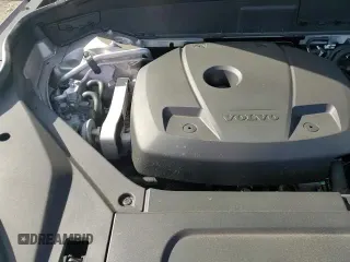 ✅ 2024 Volvo XC90 Plus Bright Theme • VIN: YV4H60CE9R1212876 • Lot: 85589185. Listed on Copart with 4,862 mi. Free auction sales archive from the USA and detailed vehicle history report at DreamBid. Image 15.