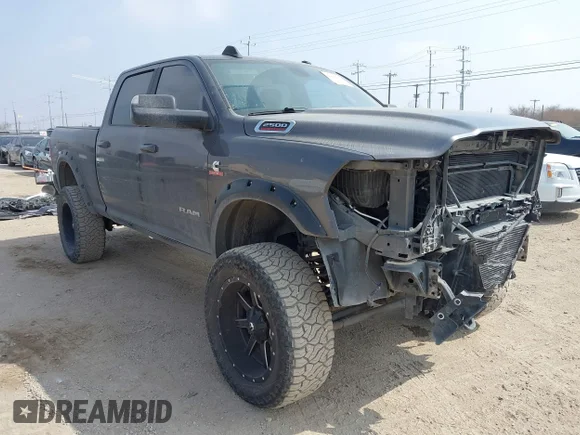✅ 2019 Ram 2500 Big Horn • VIN: 3C6UR5DL5KG548347 • Lot: 44428950. Wystawiony na IAAI z przebiegiem 69 329 mil. Bezpłatny archiwum sprzedaży aukcyjnych z USA i szczegółowy raport historii pojazdu na DreamBid. Zdjęcie 1.