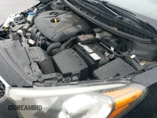 ✅ 2015 Kia Forte LX • VIN: KNAFX4A6XF5400009 • Lot: 43708408. Wystawiony na IAAI z przebiegiem 91 155 mil. Bezpłatny archiwum sprzedaży aukcyjnych z USA i szczegółowy raport historii pojazdu na DreamBid. Zdjęcie 19.