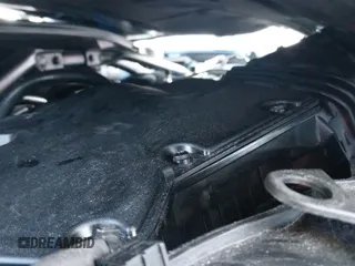 ✅ 2015 Audi Q5 Premium Plus • VIN: WA1DGAFP1FA006460 • Lot: 40900762. Listed on IAAI with 121,611 mi. Free auction sales archive from the USA and detailed vehicle history report at DreamBid. Image 19.