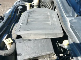 ✅ 2011 Chrysler Town & Country Touring L • VIN: 2A4RR8DG8BR799354 • Lot: 43399316. Listed on IAAI with 147,062 mi. Free auction sales archive from the USA and detailed vehicle history report at DreamBid. Image 21.