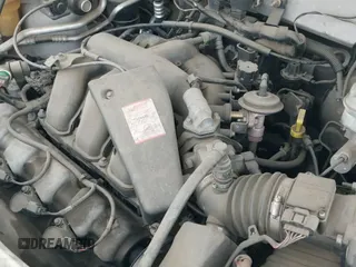 ✅ 2006 Ford Escape XLT • VIN: 1FMCU93186KB00737 • Lot: 43736505. Wystawiony na IAAI z przebiegiem 152 593 mil. Bezpłatny archiwum sprzedaży aukcyjnych z USA i szczegółowy raport historii pojazdu na DreamBid. Zdjęcie 19.