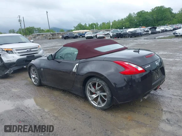 ✅ 2014 Nissan 370Z Touring • VIN: JN1AZ4FH3EM621007 • Lot: 42220713. Wystawiony na IAAI z przebiegiem Nie podano. Bezpłatny archiwum sprzedaży aukcyjnych z USA i szczegółowy raport historii pojazdu na DreamBid. Zdjęcie 3.