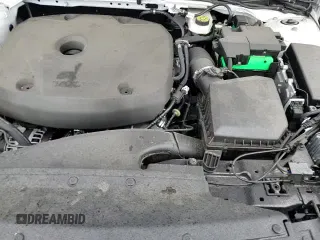 ✅ 2020 Volvo XC40 Inscription • VIN: YV4162UL5L2340382 • Lot: 68150595. Listed on Copart with 22,681 mi. Free auction sales archive from the USA and detailed vehicle history report at DreamBid. Image 15.