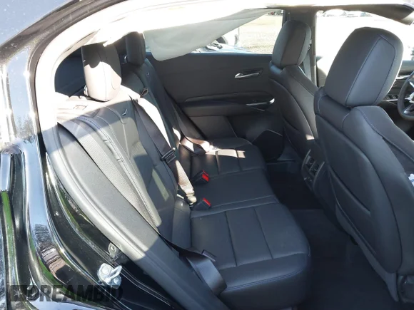 ✅ 2024 Cadillac XT4 AWD Sport • VIN: 1GYFZFR44RF198384 • Lot: 41691257. Listed on IAAI with 5,400 mi. Free auction sales archive from the USA and detailed vehicle history report at DreamBid. Image 8.