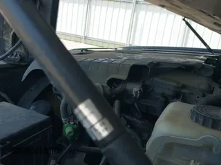 ✅ 2005 Toyota 4Runner SR5 • VIN: JTEZU14R458040581 • Lot: 42832588. Wystawiony na IAAI z przebiegiem 177 876 mil. Bezpłatny archiwum sprzedaży aukcyjnych z USA i szczegółowy raport historii pojazdu na DreamBid. Zdjęcie 18.