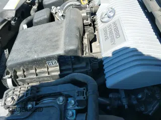 ✅ 2015 Toyota Prius Four • VIN: JTDZN3EU0FJ038109 • Lot: 43421632. Wystawiony na IAAI z przebiegiem 132 727 mil. Bezpłatny archiwum sprzedaży aukcyjnych z USA i szczegółowy raport historii pojazdu na DreamBid. Zdjęcie 19.