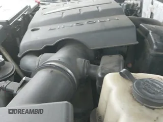 ✅ 2011 Lincoln Navigator • VIN: 5LMJJ2J59BEJ03732 • Лот: 42387814. Опубликован ранее на IAAI с пробегом 261 173 миль. Бесплатный доступ к архиву аукционных продаж из США и подробный отчёт об истории автомобиля на DreamBid. Изображение 20.