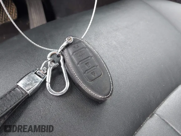✅ 2016 Infiniti Q50 Premium • VIN: JN1CV7AP1GM200927 • Лот: 42514939. Опубліковано раніше на IAAI з пробігом 166 620 миль. Безкоштовний доступ до архіву аукціонних продажів зі США та докладний звіт про історію автомобіля на DreamBid. Зображення 11.