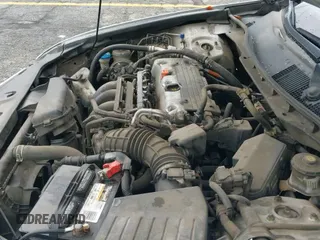 ✅ 2012 Honda Accord SE • VIN: 1HGCP2F65CA137290 • Lot: 43713520. Listed on IAAI with 208,033 mi. Free auction sales archive from the USA and detailed vehicle history report at DreamBid. Image 19.