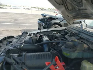 ✅ 2004 Ford F-250 XL • VIN: 1FTNX20P64EE00955 • Lot: 43136877. Listed on IAAI with 341,302 mi. Free auction sales archive from the USA and detailed vehicle history report at DreamBid. Image 19.