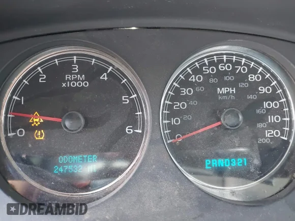 ✅ 2007 Chevrolet Silverado 1500 1LT • VIN: 3GCEC13J47G531456 • Lot: 43027480. Wystawiony na IAAI z przebiegiem 247 532 mil. Bezpłatny archiwum sprzedaży aukcyjnych z USA i szczegółowy raport historii pojazdu na DreamBid. Zdjęcie 7.