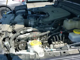 ✅ 2020 Jeep Wrangler Unlimited Sport Altitude • VIN: 1C4HJXDG7LW215344 • Lot: 41924460. Wystawiony na IAAI z przebiegiem 51 802 mil. Bezpłatny archiwum sprzedaży aukcyjnych z USA i szczegółowy raport historii pojazdu na DreamBid. Zdjęcie 20.