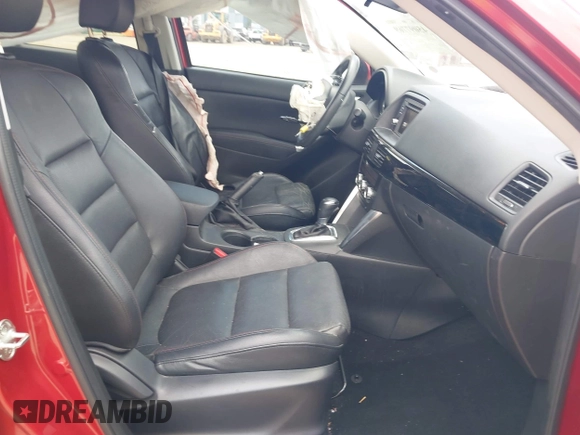 ✅ 2015 Mazda CX-5 Grand Touring • VIN: JM3KE2DY3F0520683 • Lot: 45097769. Wystawiony na IAAI z przebiegiem 109 129 mil. Bezpłatny archiwum sprzedaży aukcyjnych z USA i szczegółowy raport historii pojazdu na DreamBid. Zdjęcie 5.