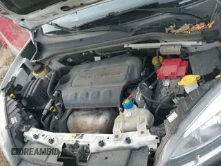 ✅ 2019 Ram ProMaster City Passenger • VIN: ZFBHRFAB7K6M09224 • Lot: 41475485. Wystawiony na IAAI z przebiegiem 227 781 mil. Bezpłatny archiwum sprzedaży aukcyjnych z USA i szczegółowy raport historii pojazdu na DreamBid. Zdjęcie 19.