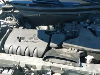 ✅ 2020 Mitsubishi Outlander SE • VIN: JA4AD3A33LZ006226 • Lot: 41742695. Listed on IAAI with 130,393 mi. Free auction sales archive from the USA and detailed vehicle history report at DreamBid. Image 22.