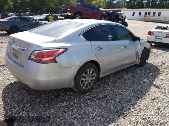 ✅ 2015 Nissan Altima SV • VIN: 1N4AL3AP2FC149886 • Lot: 45308470. Listed on IAAI with 201,951 mi. Free auction sales archive from the USA and detailed vehicle history report at DreamBid. Image 4.